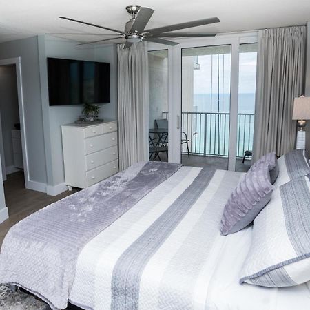 New Rental - 3Br 3Ba Corner Beachfront - 2024 Remodel - 3 Pools, Tiki Hut, Gym, Tennis Panama City Beach Exterior foto